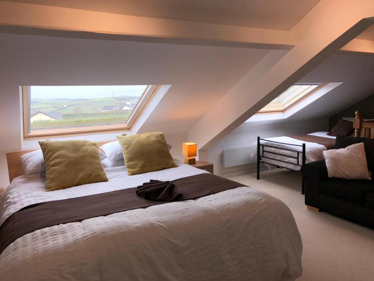 Llangwyryfon Country Breaks Bed & Breakfast Aberystwyth Exterior photo