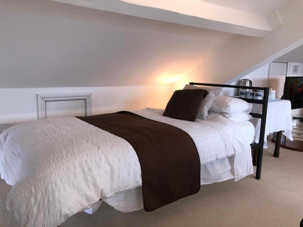 Llangwyryfon Country Breaks Bed & Breakfast Aberystwyth Exterior photo