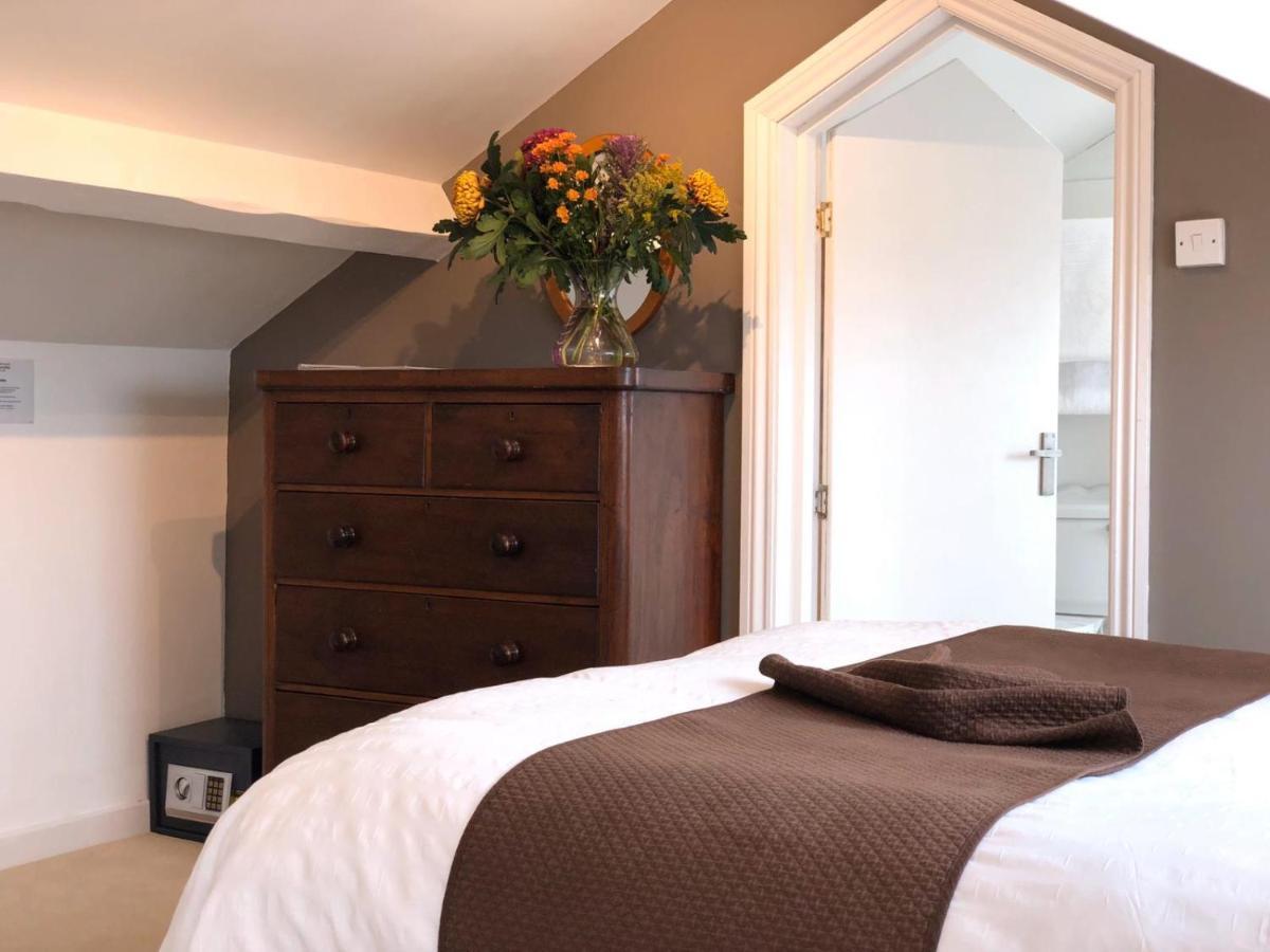 Llangwyryfon Country Breaks Bed & Breakfast Aberystwyth Exterior photo